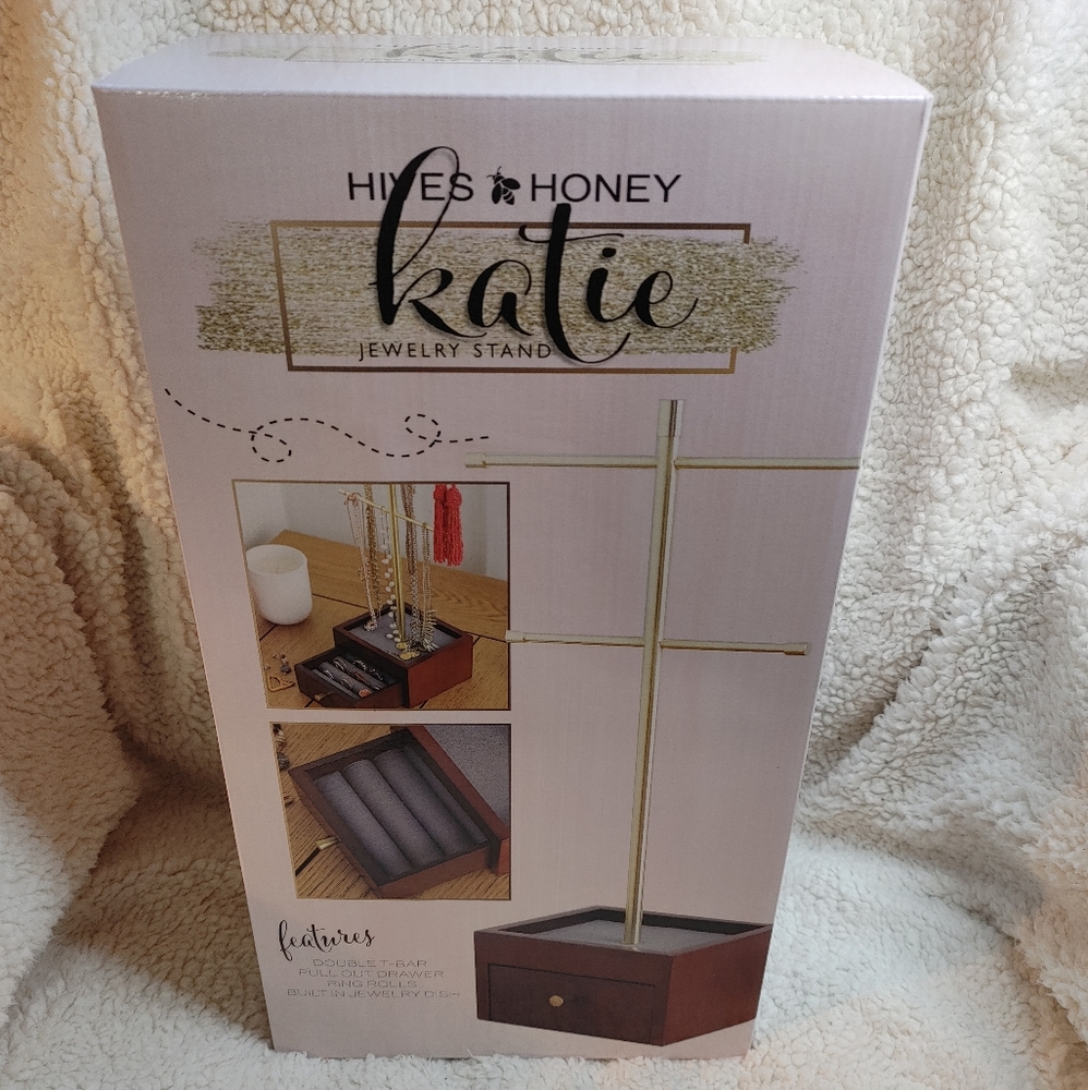 Jewelry organizer